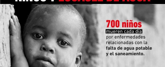 Escasez de agua y niños, una trágica relación.